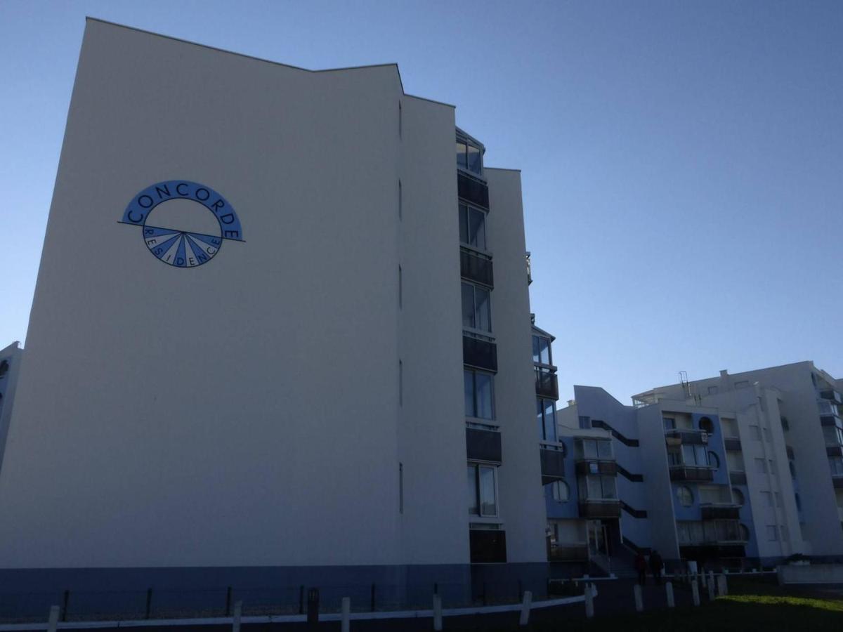 Appartement 2 Pieces Avec Balcon Et Parking A Saint-Gilles-Croix-De-Vie - Fr-1-224-39 エクステリア 写真